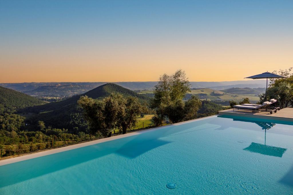 Antichi Casali di Charme - Suite con idromassagio & Degustazione Antichi Casali di Charme Umbria